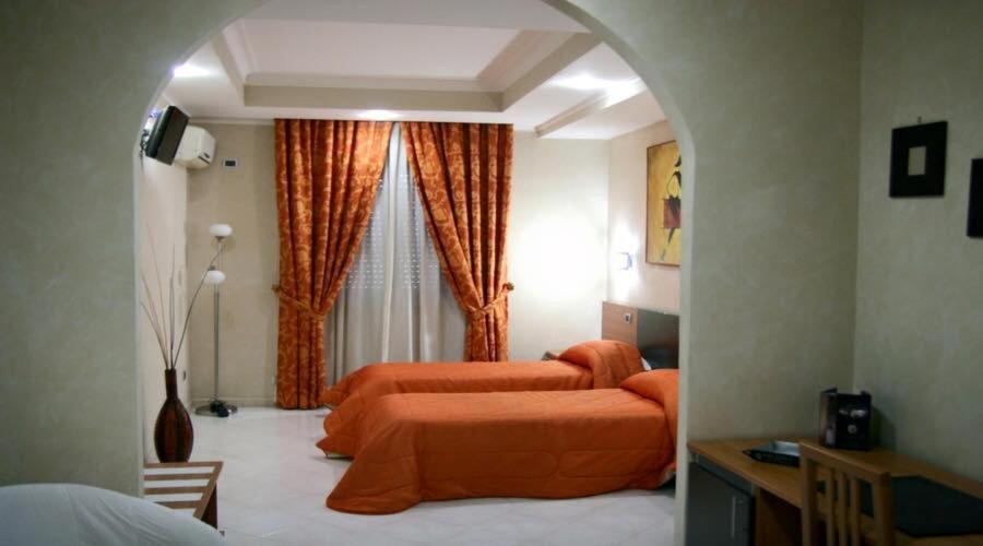 Hotel Daytona Palace Casoria Luaran gambar