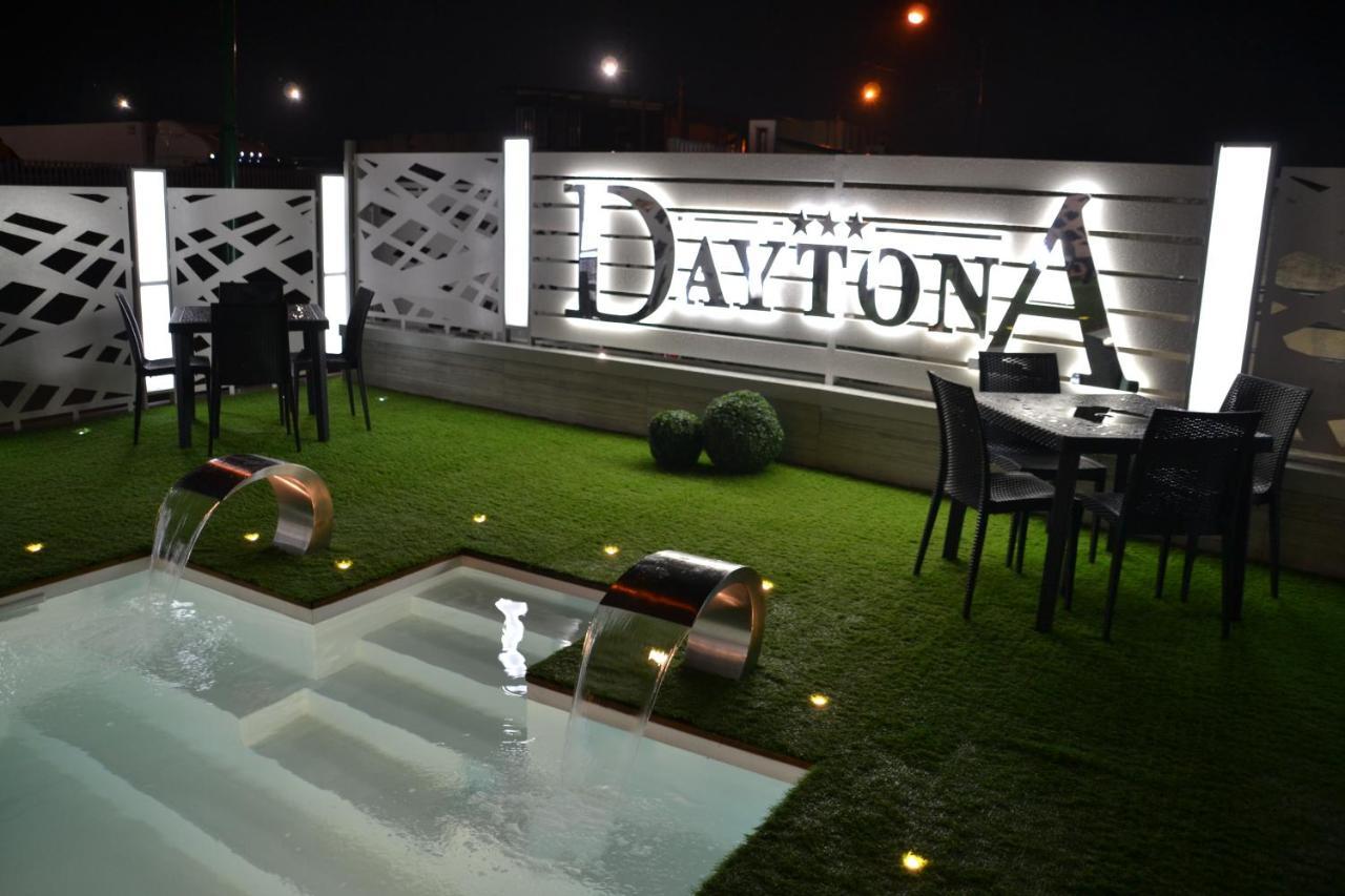 Hotel Daytona Palace Casoria Luaran gambar