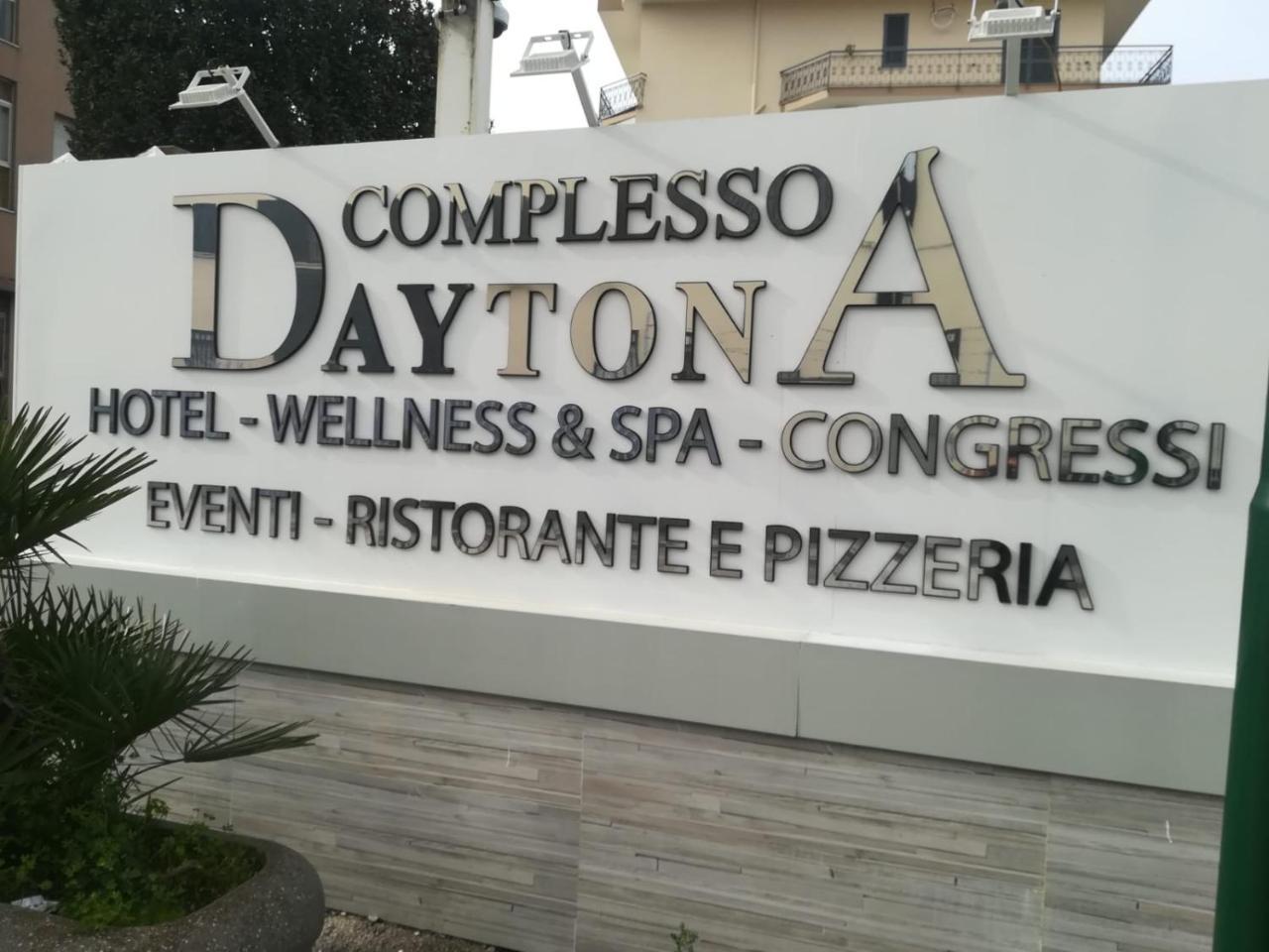 Hotel Daytona Palace Casoria Luaran gambar